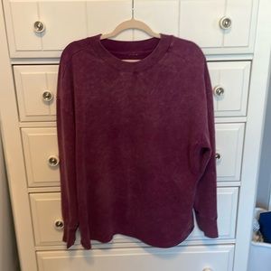 Distressed All in Motion Women’s Crewneck